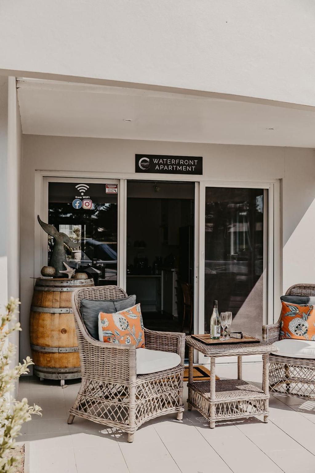 Edge17 Port Fairy Wharf Apartment Bagian luar foto