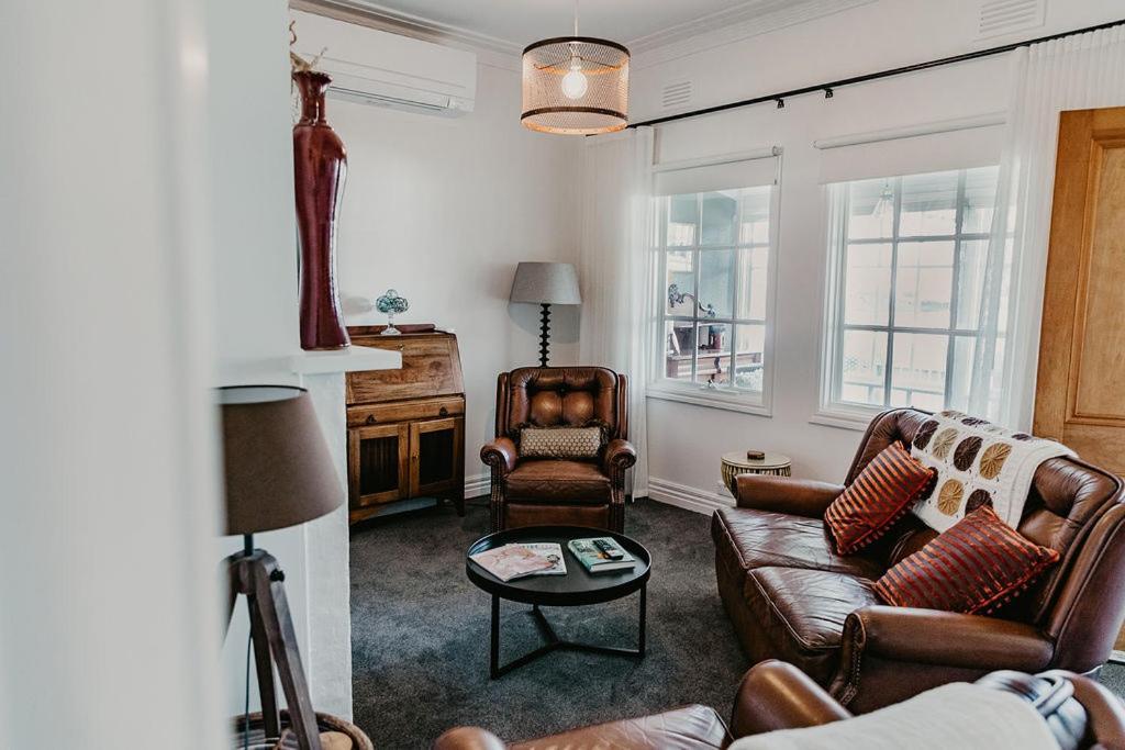 Edge17 Port Fairy Wharf Apartment Bagian luar foto