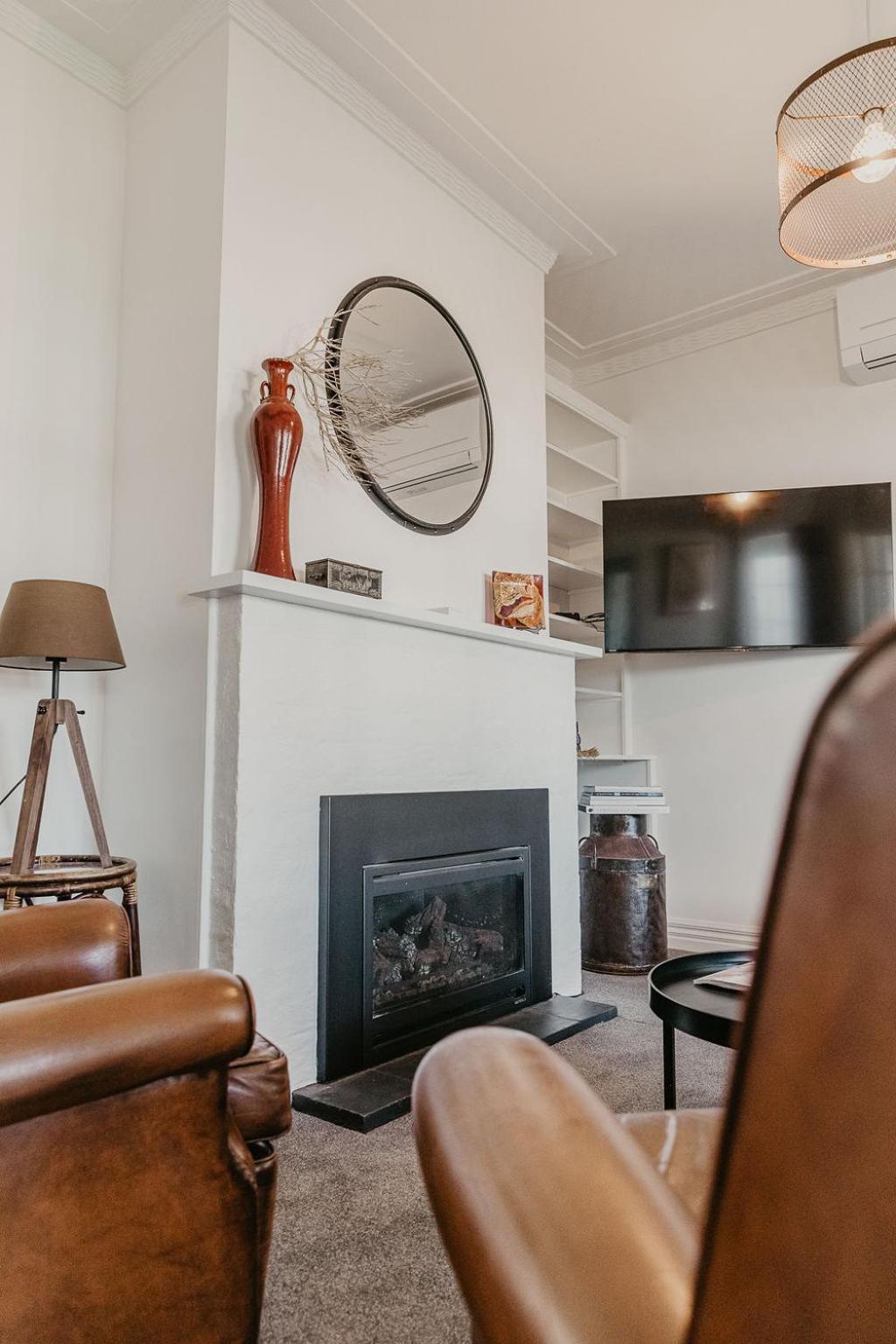 Edge17 Port Fairy Wharf Apartment Bagian luar foto